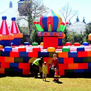 Inflatable Maze